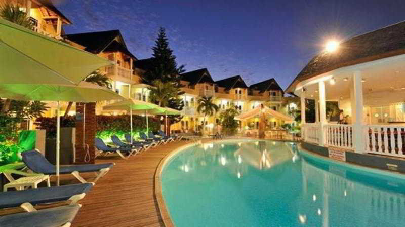 Hotel Exsel Ermitage Saint-Gilles Les Bains Exterior photo