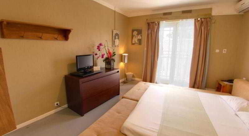 Hotel Exsel Ermitage Saint-Gilles Les Bains Exterior photo